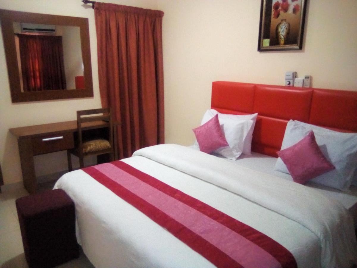 Rhogem Hotel Sekondi-Takoradi Экстерьер фото