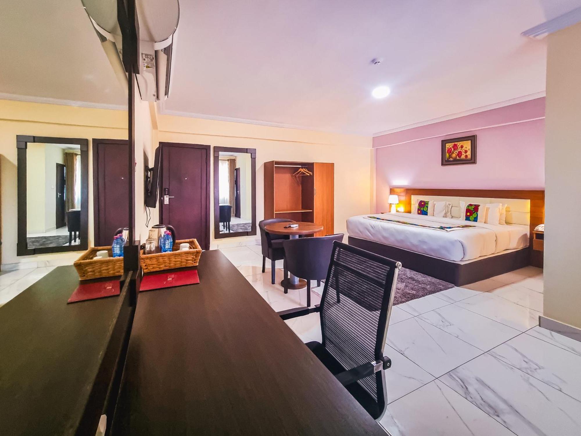 Rhogem Hotel Sekondi-Takoradi Экстерьер фото