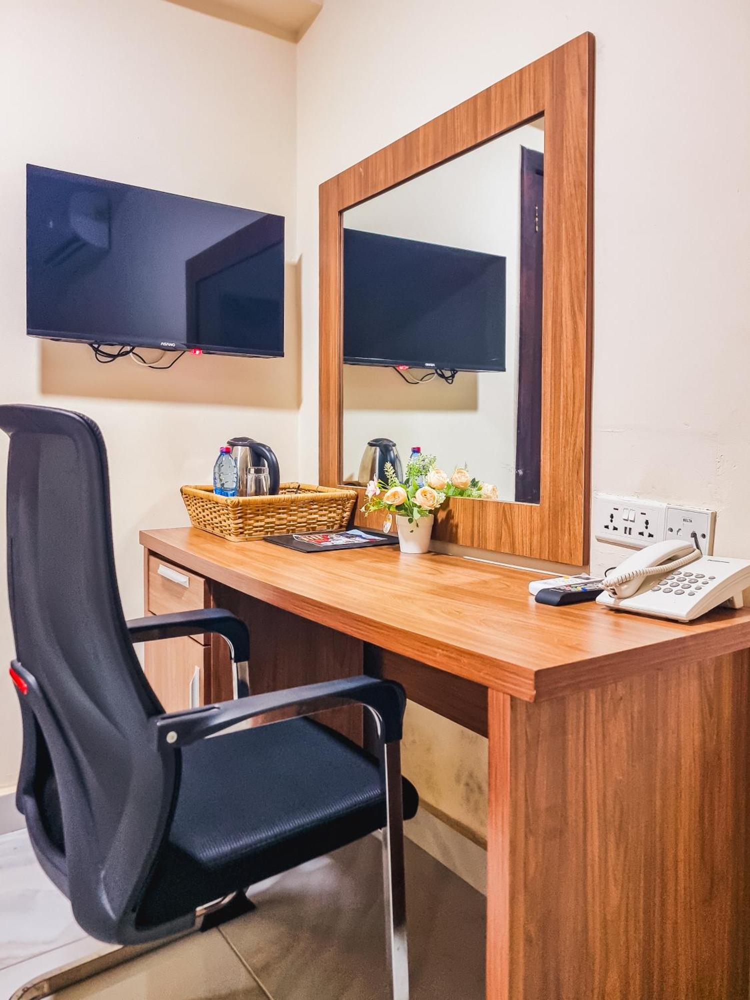 Rhogem Hotel Sekondi-Takoradi Экстерьер фото
