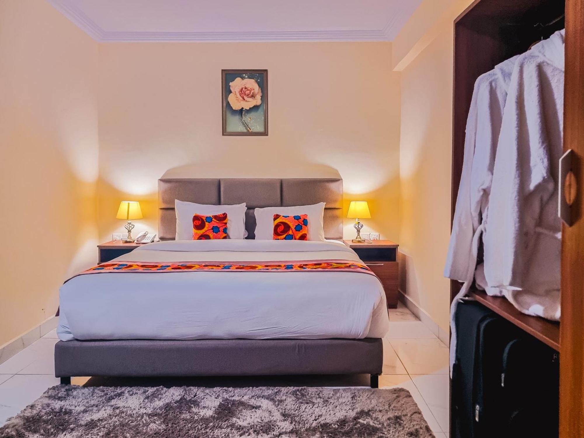 Rhogem Hotel Sekondi-Takoradi Экстерьер фото