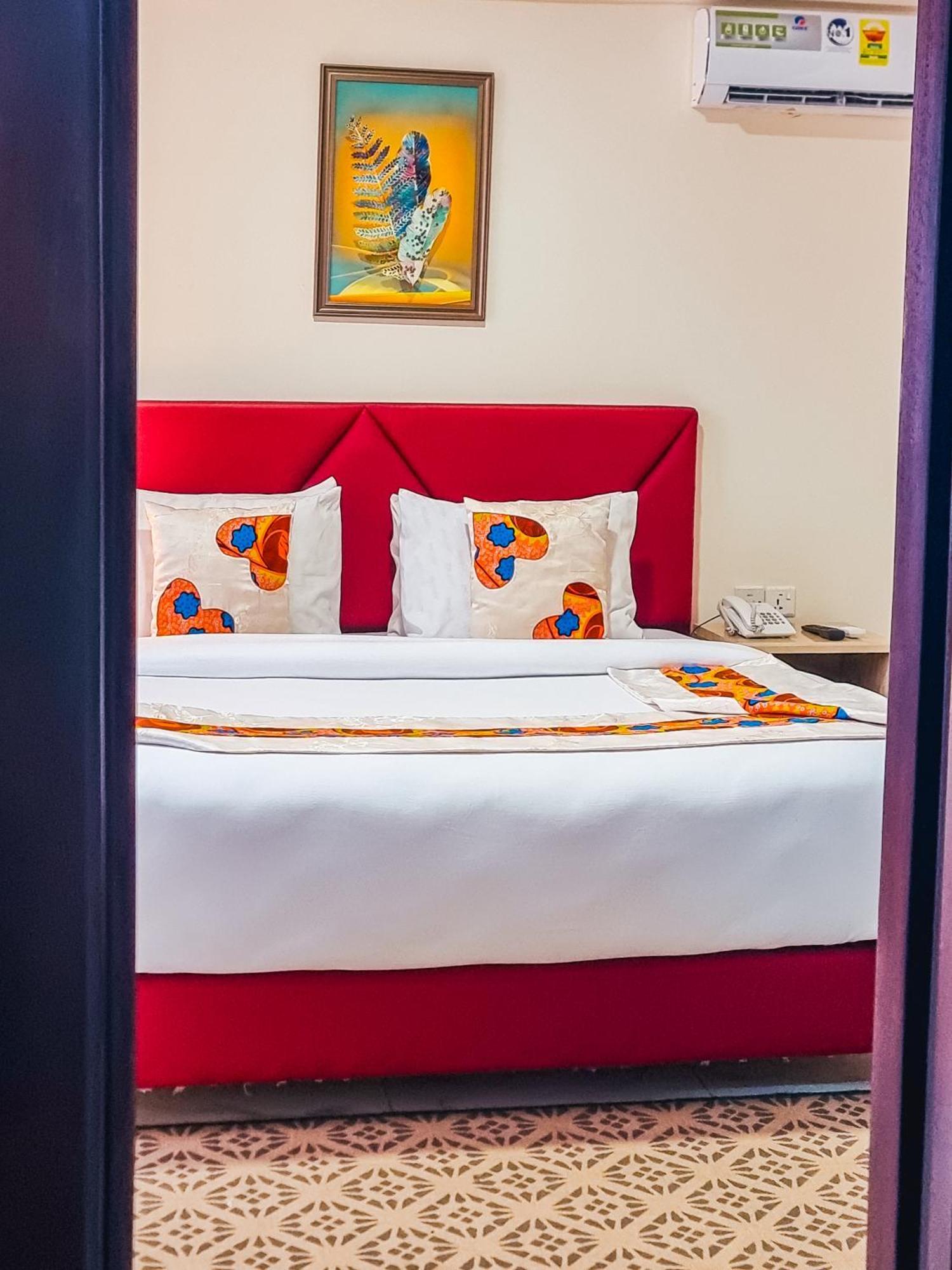 Rhogem Hotel Sekondi-Takoradi Экстерьер фото